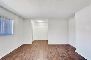 4460 NW 43rd St, Lauderdale Lakes, FL 33319 - Photo 44