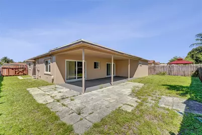 4460 NW 43rd St, Lauderdale Lakes, FL 33319 - Photo 60