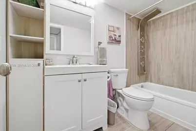 581 Blue Heron Dr #205-B, Hallandale Beach, FL 33009 - Photo 16