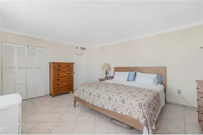 245 18th St #904, Miami Beach, FL 33139 - Photo 14