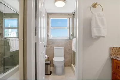 245 18th St #904, Miami Beach, FL 33139 - Photo 16