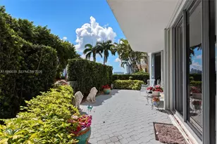 3530 Mystic Pointe Dr, Aventura, FL 33180 - Photo 24