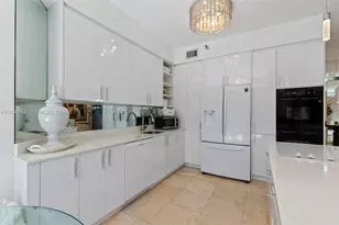 3530 Mystic Pointe Dr, Aventura, FL 33180 - Photo 4