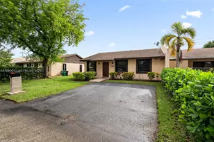 11914 SW 125th Pl, Miami, FL 33186 - Photo 2