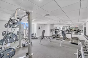900 SW 8th St, Miami, FL 33130 - Photo 26