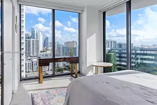 460 NE 28th St, Miami, FL 33137 - Photo 10