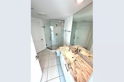 55 SE 6th St #3902, Miami, FL 33131 - Photo 8
