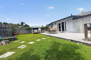 136 SE 2nd Ct, Dania Beach, FL 33004 - Photo 24