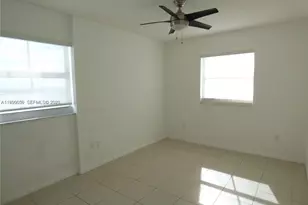 185 SE 14th Terrace, Miami, FL 33131 - Photo 12