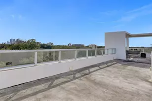 720 NE 62nd St, Miami, FL 33138 - Photo 18