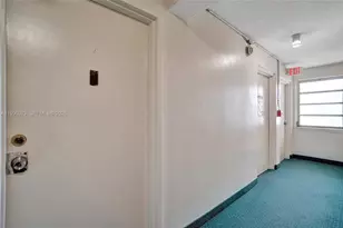 1225 NE 124th St, North Miami, FL 33161 - Photo 4