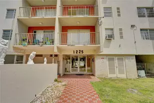 1225 NE 124th St, North Miami, FL 33161 - Photo 2