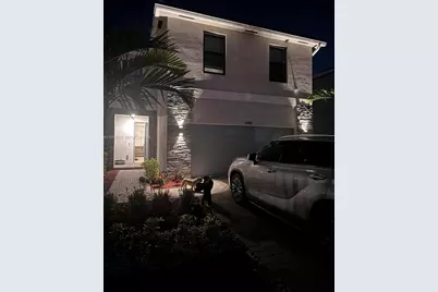 1686 SE 6th St, Homestead, FL 33033 - Photo 2