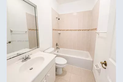 16649 SW 80th Ter, Miami, FL 33193 - Photo 14