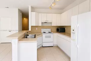 16649 SW 80th Terrace, Miami, FL 33193 - Photo 8