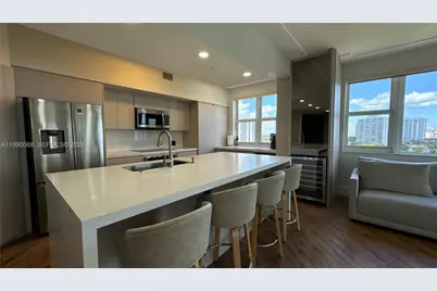 20000 E Country Club Dr #1016, Aventura, FL 33180 - Photo 6