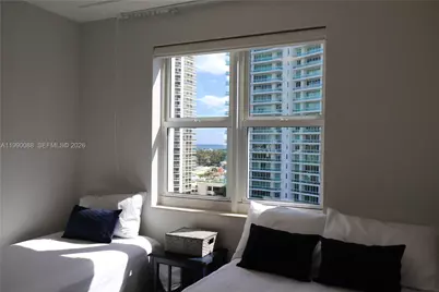 20000 E Country Club Dr #1016, Aventura, FL 33180 - Photo 22