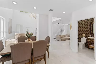 1500 Canary Island Dr, Weston, FL 33327 - Photo 12