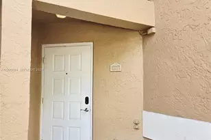 860 NW 92nd Ave, Plantation, FL 33324 - Photo 4