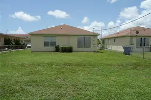 841 NW 10th St, Hallandale Beach, FL 33009 - Photo 2