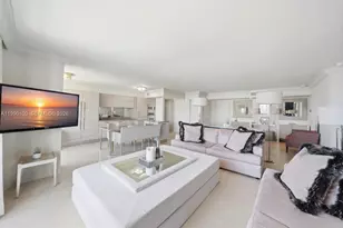 3530 Mystic Pointe Dr, Aventura, FL 33180 - Photo 6