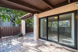 495 W Park Dr, Miami, FL 33172 - Photo 2