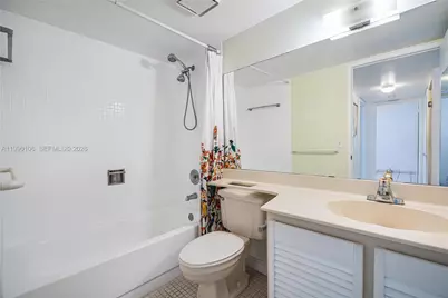 495 W Park Dr #101, Miami, FL 33172 - Photo 8