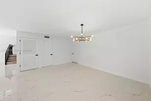 10510 SW 148th Ave Dr, Miami, FL 33196 - Photo 8