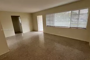 1001 S 22nd Ct, Hollywood, FL 33020 - Photo 10