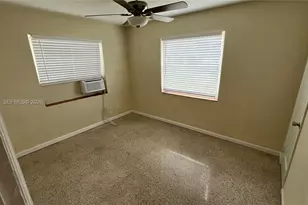 1001 S 22nd Ct, Hollywood, FL 33020 - Photo 14