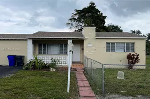 1001 S 22nd Ct, Hollywood, FL 33020 - Photo 2