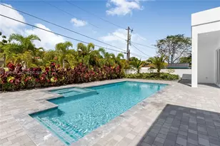 9895 NW 26th St, Doral, FL 33172 - Photo 6