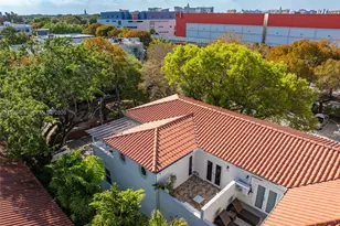 2917 SW 30th Ct, Miami, FL 33133 - Photo 48