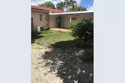 625 E 8th Ct, Hialeah, FL 33010 - Photo 18
