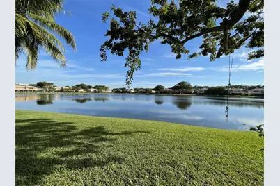10508 NW 6th St #10508, Pembroke Pines, FL 33026 - Photo 2