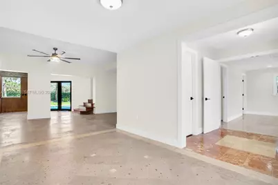 545 S Shore Dr, Miami Beach, FL 33141 - Photo 20