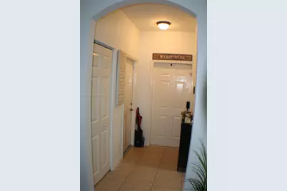 4964 SW 128th Ave, Miramar, FL 33027 - Photo 8