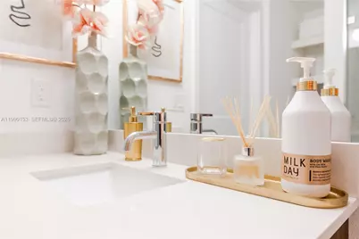 1005 Spring Garden Rd #748, Miami, FL 33136 - Photo 10