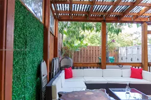 14234 NE 3rd Ct, Miami, FL 33161 - Photo 26