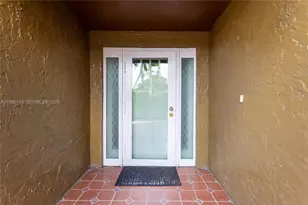 4548 SW 28th Way, Dania Beach, FL 33312 - Photo 6