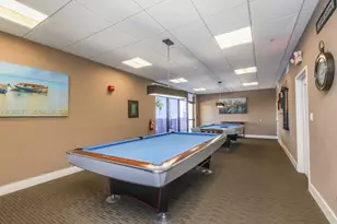 3675 N Country Club Dr, Aventura, FL 33180 - Photo 28