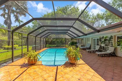 7405 SW 164th St, Palmetto Bay, FL 33157 - Photo 26