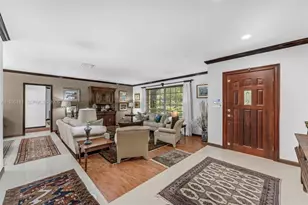 7405 SW 164th St, Palmetto Bay, FL 33157 - Photo 10