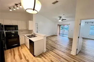 5570 NW 61st St, Coconut Creek, FL 33073 - Photo 6