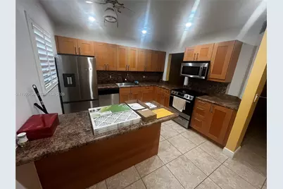 200 Berkley Rd #123, Hollywood, FL 33024 - Photo 32