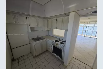 3020 Marcos Dr #S310, Aventura, FL 33160 - Photo 8