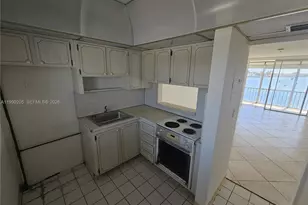 3020 Marcos Dr, Aventura, FL 33160 - Photo 8