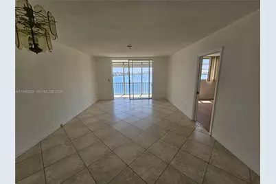 3020 Marcos Dr #S310, Aventura, FL 33160 - Photo 10