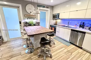 1115 Meridian Ave, Miami Beach, FL 33139 - Photo 4