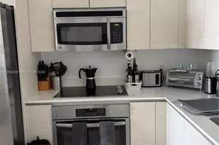 4250 NE Biscayne Blvd, Miami, FL 33137 - Photo 8